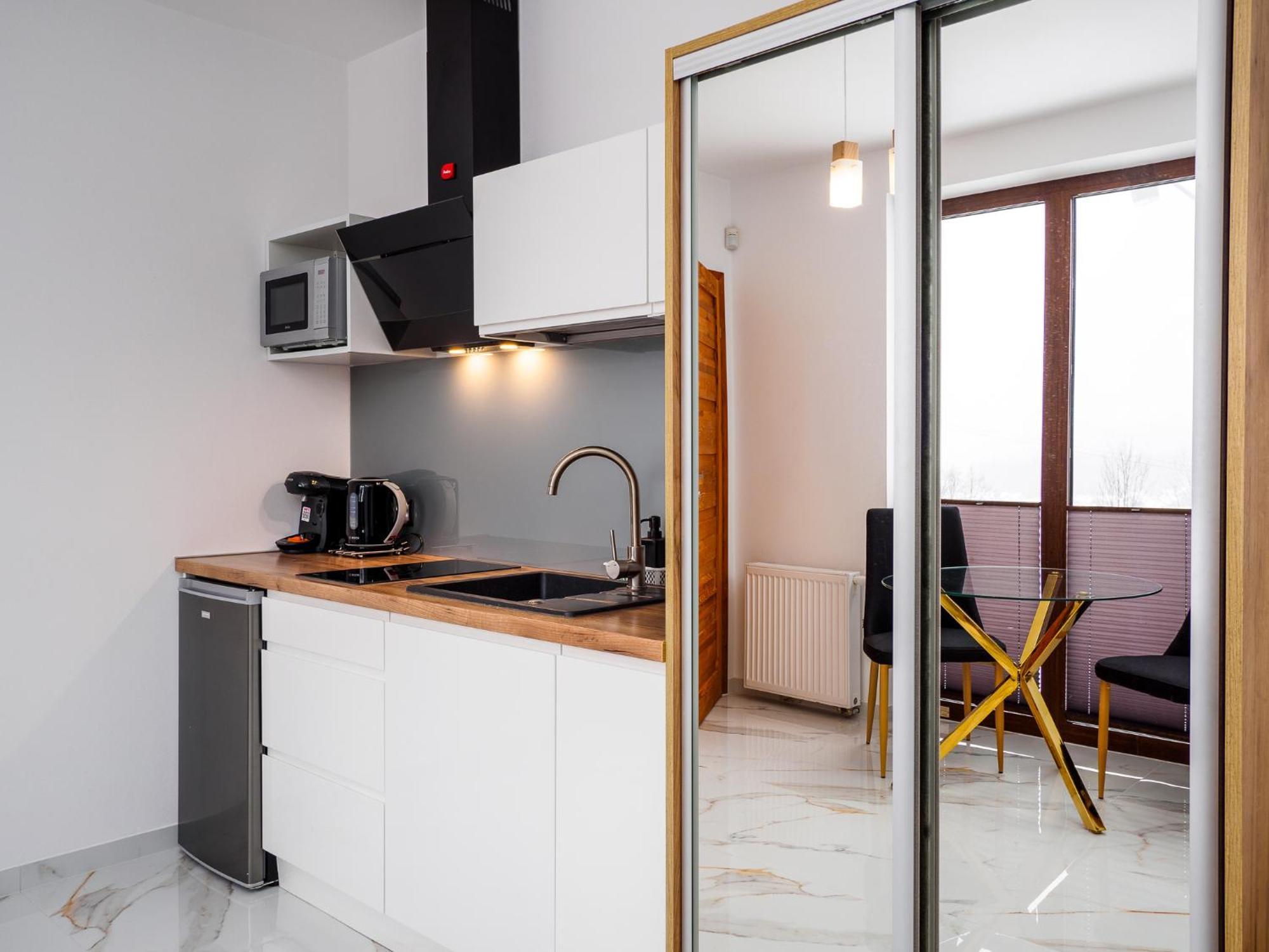 Edelhouse Apartment ชซาฟนีซา ภายนอก รูปภาพ